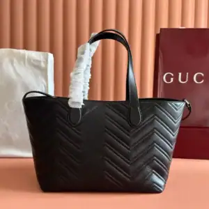 GUCCI GG MARMONT MEDIUM TOTE BAG IN BLACK LEATHER - BG217