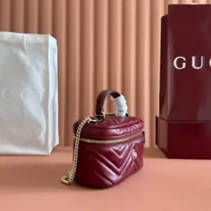 GUCCI GG MARMONT MINI VANITY BAG - BG225
