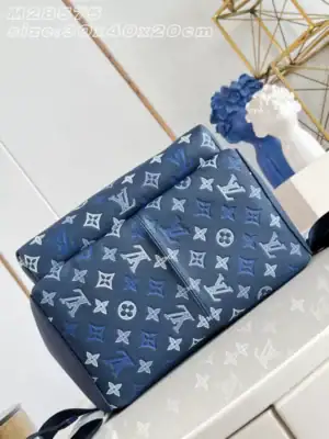 LOUIS VUITTON DISCOVERY PM MONOGRAM SHADOW BACKPACK - LW488