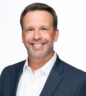 Versique Hr Hires Chris Dardis As Vice President