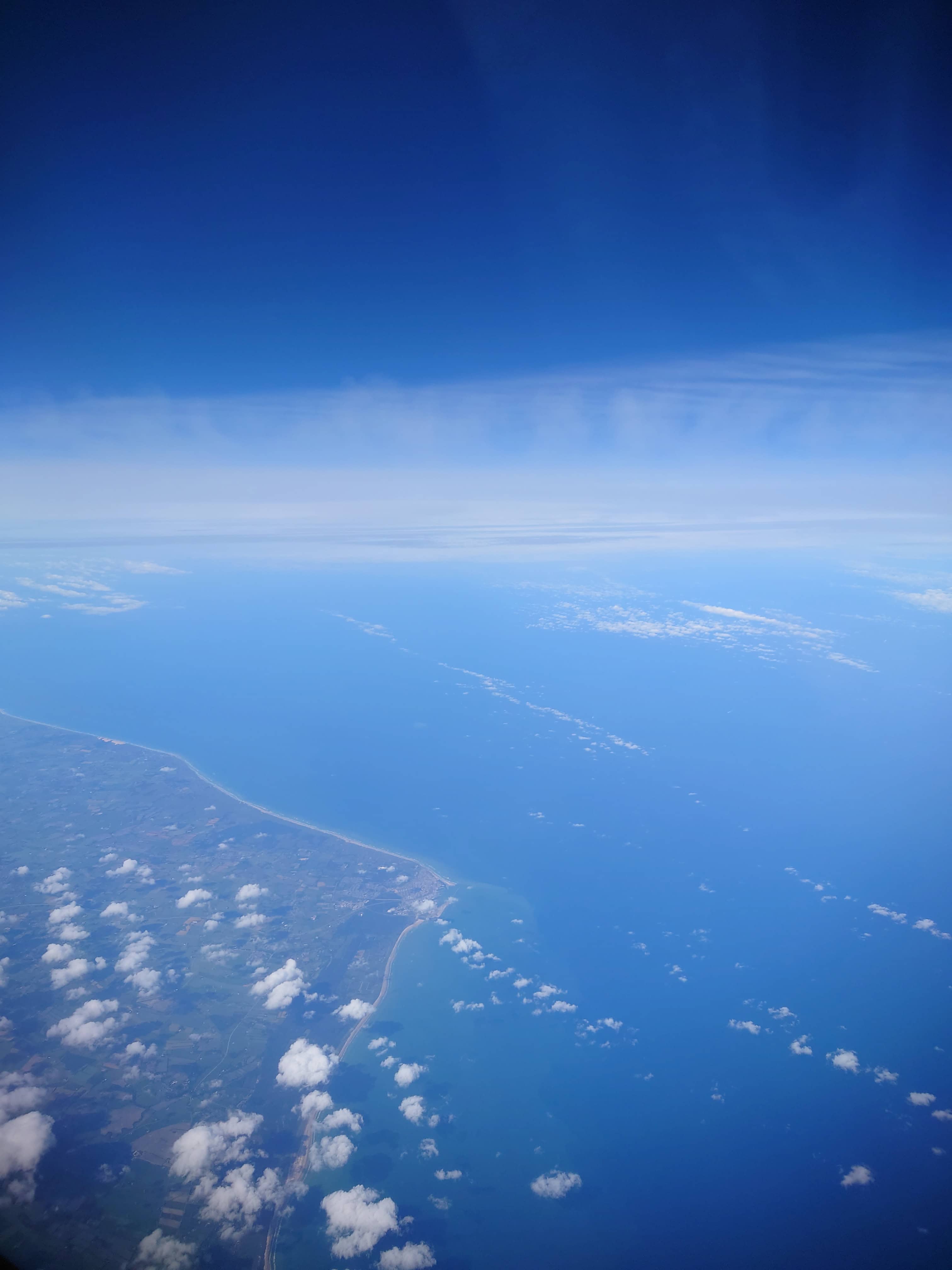 陸と海の間を南下する