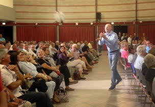 Bernard Laporte à Lourdes en campagne pour la présidence de la FFR