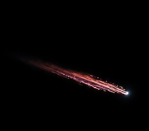 Reentrada de lixo espacial - Imagem gerada por IA