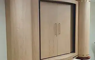 ארון קודש מעץ מייפל