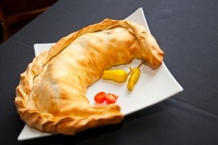 crescent calzone eureka springs