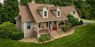GAF Timberline HDZ Shakewood asphalt shingle roof color