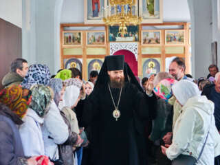 Престольный праздник в Крестовоздвиженской мужской монашеской общине села Красный Холм
