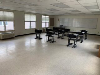 10 Used 24 x 42 Portable Classrooms with Restrooms for sale in Florida