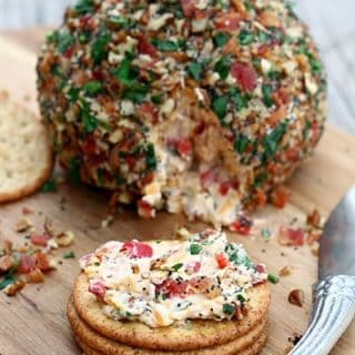 Bacon Pecan Cheeseball