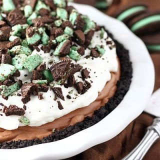 Oreo Mint Mousse Pie