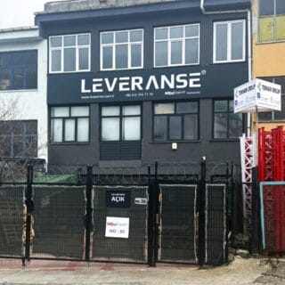 https://leveranse.ru/wp-content/uploads/2026/04/Warehouse_Entrance_Turkey-2-320x320.jpg