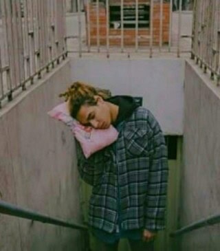 كذلك خلفيات بابلو.