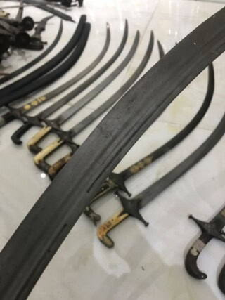 خلفيات سيوف.