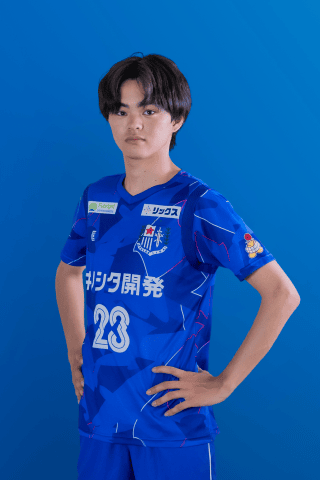 椛澤 志温