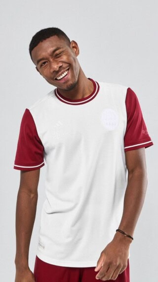 صور اللاعب ديفيد الابا