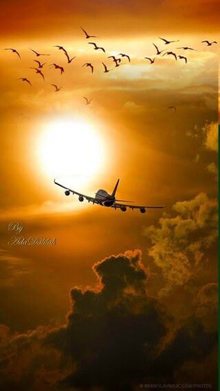 كذلك صور طائرات.