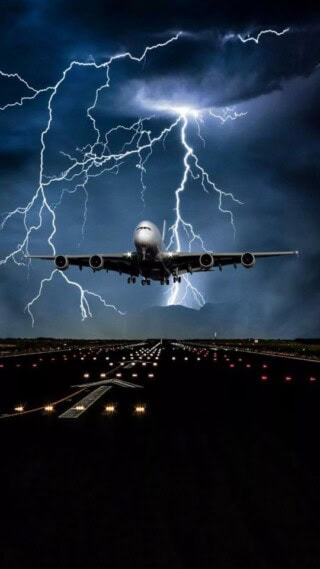 كذلك صور طائرات.