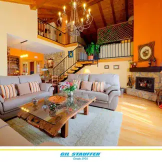 Qué objetos pueden almacenarse en un guardamuebles - Salón con muebles de gran tamaño