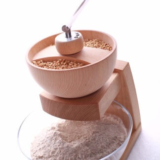 Kornkraft Handmühle Getreidemühle Mia Mola mit hochwertiger Glasschale