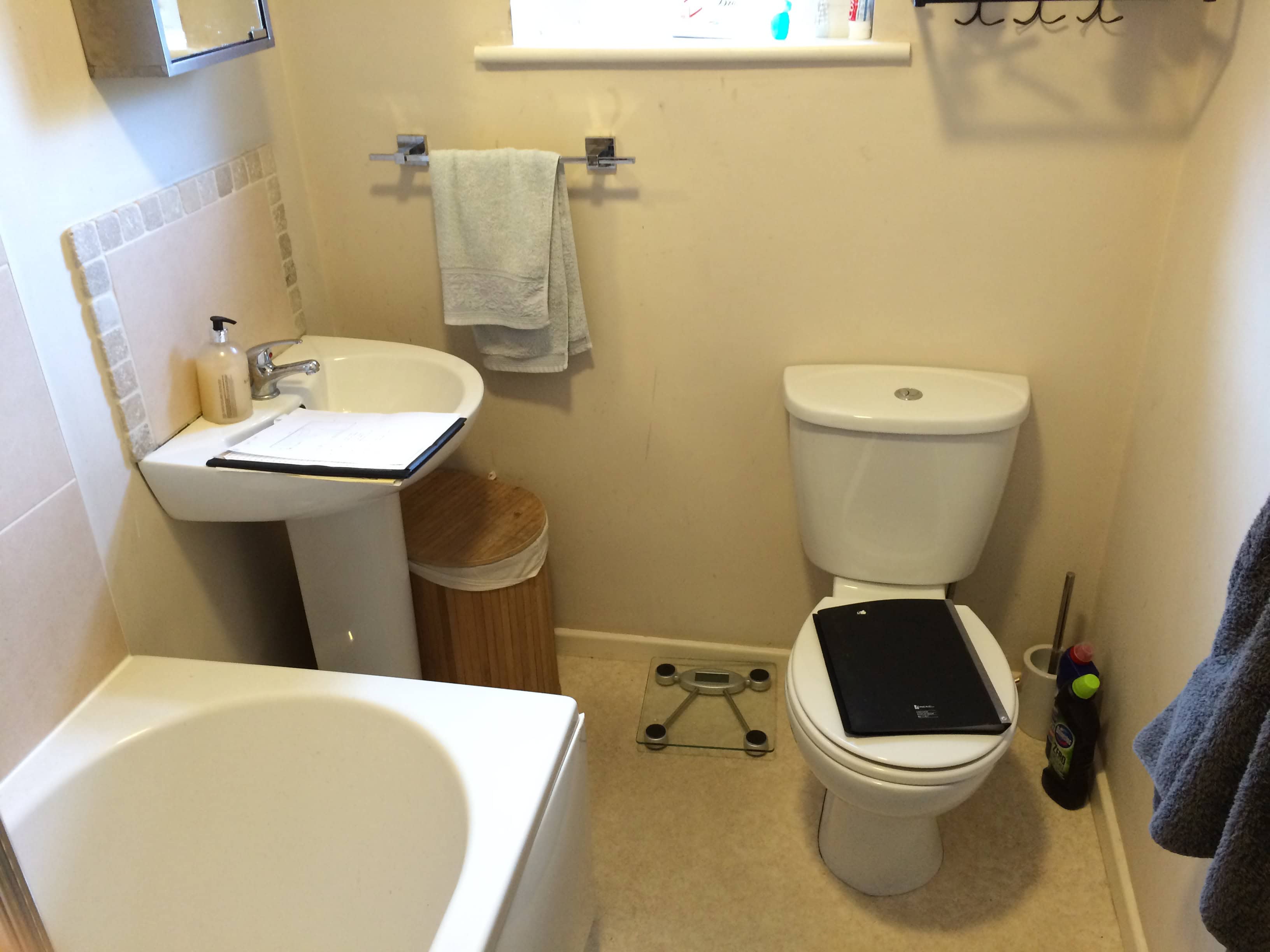 images of bathrooms uk