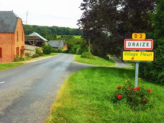 Hollande veut des intercommunalités plus larges