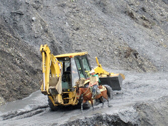 Gorges de Luz. de nombreux habitants réclament des Vrais Travaux
