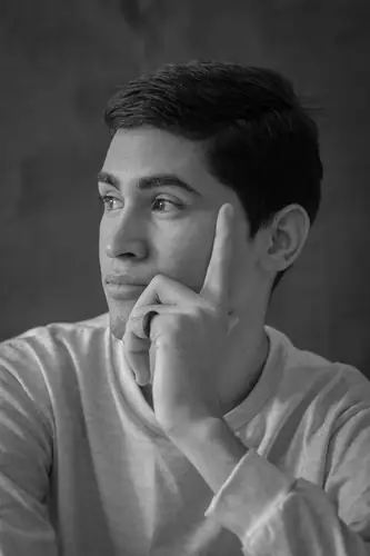 The Dark Psychology of Eye Contact Master Nonverbal Power