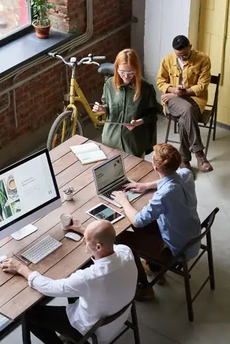 The Strategy of Respectful Communication in the Workplace
