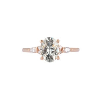 Oval Cut Moissanite Diamond Ring - Lara