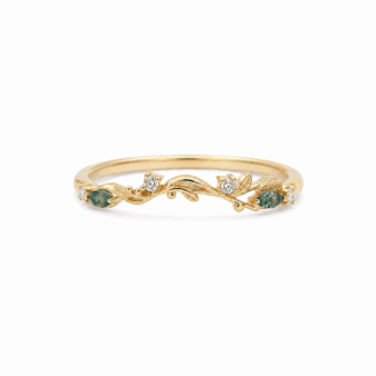 Leaf and Vine Curved Wedding Band - Chloe