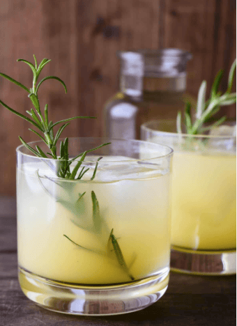 winter cocktail