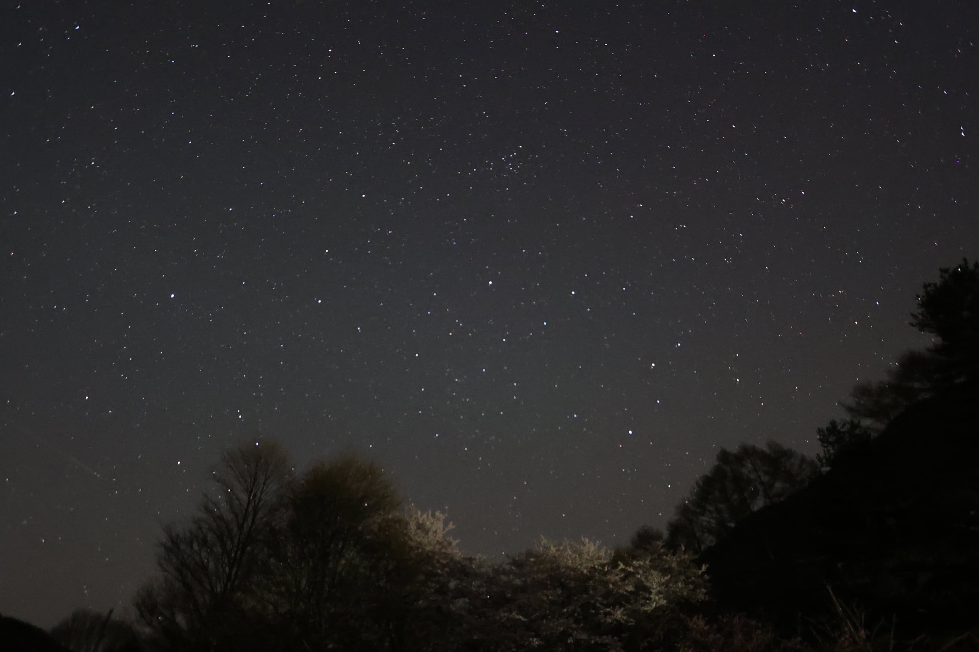 露出10秒、ISO12800、16mm