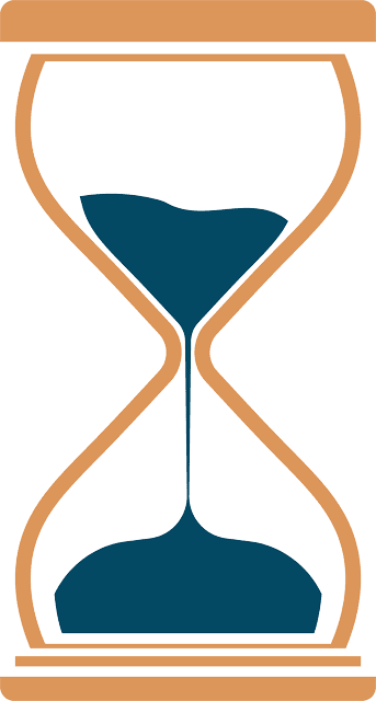 Stilisierte, orange Sanduhr mit blauem, durchlaufendem Sand.