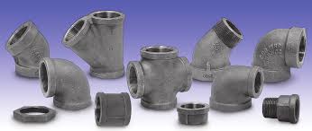 BMI RED TEE 1-1/4"X1/2"150# NPT كسام نكاس سنة اسود