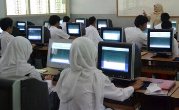Sebanyak 72 Sekolah Kabupaten Malang Siap UNBK 2016