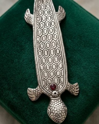 Porte-encens artisanal indien tortue argenté