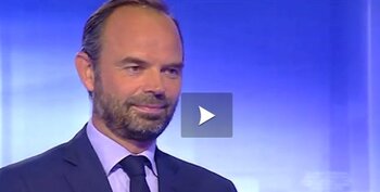 Quand Edouard Philippe critiquait Emmanuel Macron