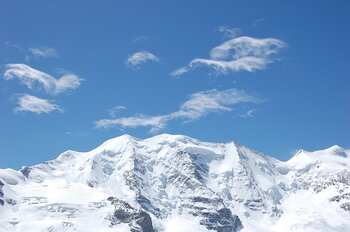 Risque fort d'avalanches dans les Pyrénées, le col d'Aspin fermé