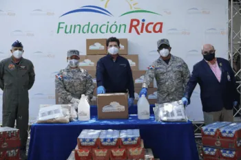 fundación rica entrega donaciones a hospital ramón de lara