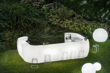 Pedrali Igloo Designtheken mieten als Bar oder Counter für Event und Messe