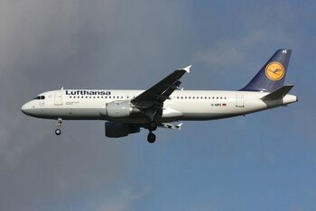 Airbus réussit le premier vol de son A320 néo
