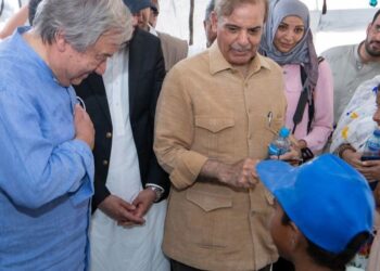 Secretary General António Guterres and Prime Minister Shehbaz Sharif, of Pakistan, visit with displaced people in Usta Muhammad, Balochistan Province, after devastating floods hit the country.