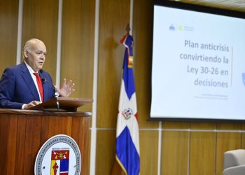 Urrutia Sangiovanni informó que la DGII, en coordinación con DGA, emitirá una Norma General para regular la percepción del ITBIS a importadores informales.