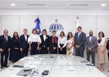 Autoridades dominicanas y alemanas sostuvieron un encuentro para identificar oportunidades de cooperación en energía y minería sostenible.