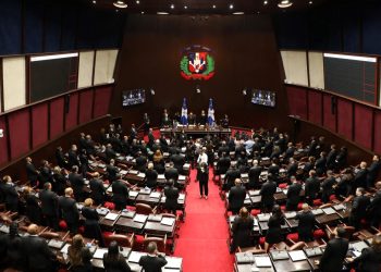 Los diputados, por otra parte, aprobaron el proyecto de ley nacional de becas para el desarrollo productivo y laboral.
