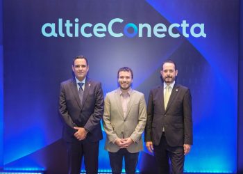 Evento Altice Conecta en Santo Domingo con ejecutivos y empresarios del sector tecnológico.