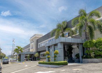 El Ministerio de Hacienda de la República Dominicana informó que en 2025 la inversión pública ejecutada alcanzó RD$118,710.7 millones, un 11.7% más que en 2024.