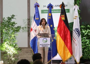 Ana Pimentel resaltó que el cambio climático impacta directamente la economía y la calidad de vida de la población.