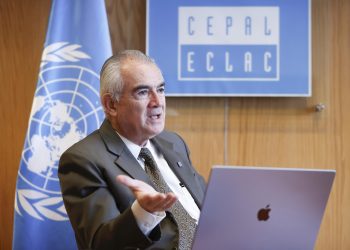 José Manuel Salazar-Xirinachs llamó a fortalecer las economías de América Latina.