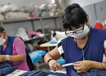 Solo el 46% de los trabajadores de América Latina y el Caribe cuenta con un empleo formal y cobertura de seguridad social.